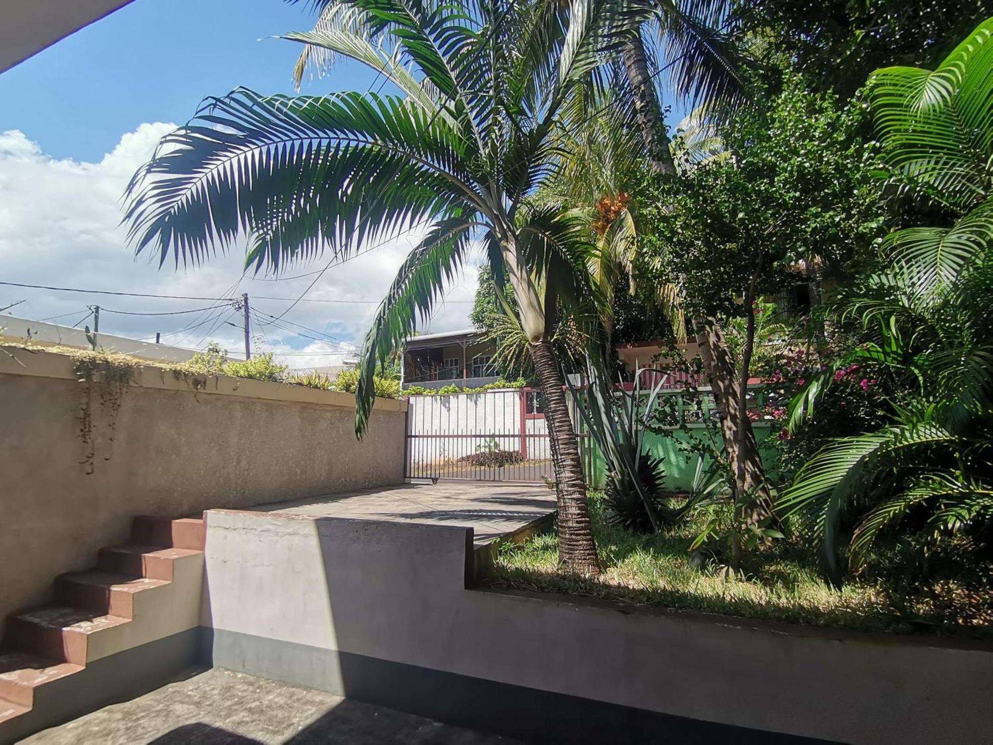 Modern Apartment/3Bedrooms/2Bathrooms/Rooftop/Jacuzzi Pointe aux Sable Exterior photo